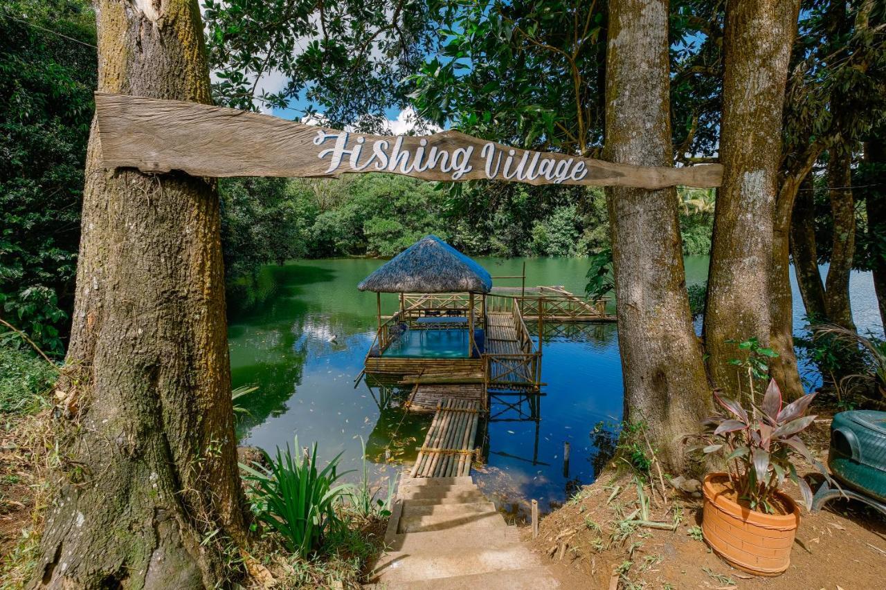 Almost Heaven Lake Resort By Cocotel Cavinti Εξωτερικό φωτογραφία